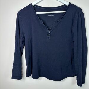 Talbots Navy Long-Sleeve Henley Top med